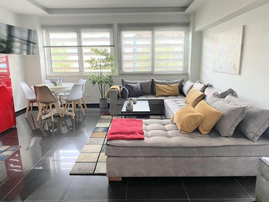 New Amazinglarge Luxury 4Br Suite/1Min Toacropolis Атина Екстериор снимка
